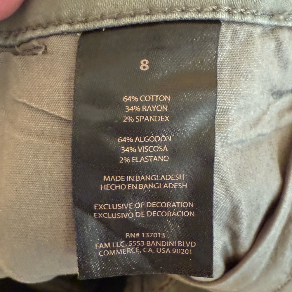 🔥NWT‼️ Women’s Banana Republic Olive Green Chino Shorts - Size 8✨✨✨ - Picture 4 of 6